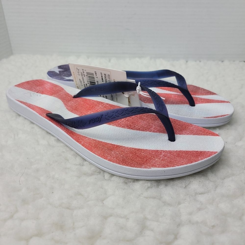 Reef Escape Lux Navy Americana Womens Size 9 Thong Flip-Flop Shoes New - Picture 1 of 10